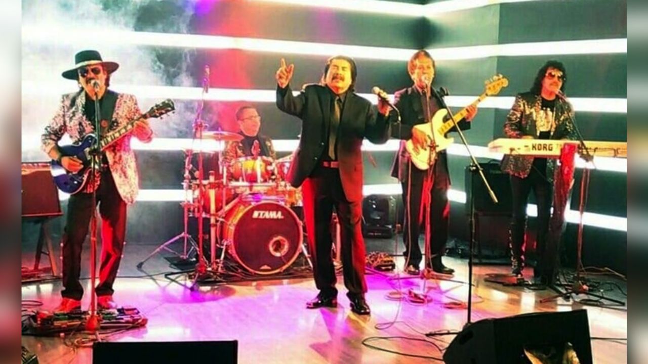Vocalista del Grupo Yndio da positivo a coronavirus tras contagio del bajista