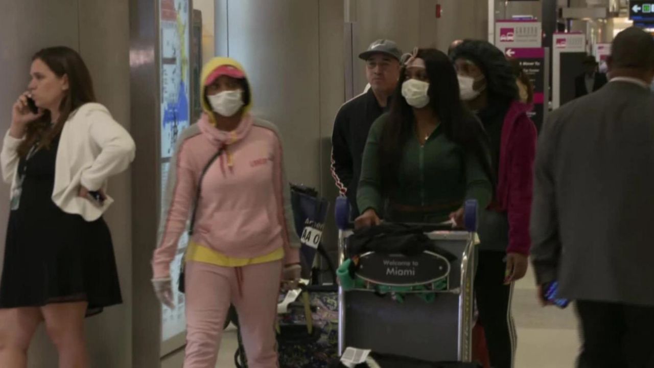 Covid-19: Crean plataforma para asistir a turistas mexicanos varados