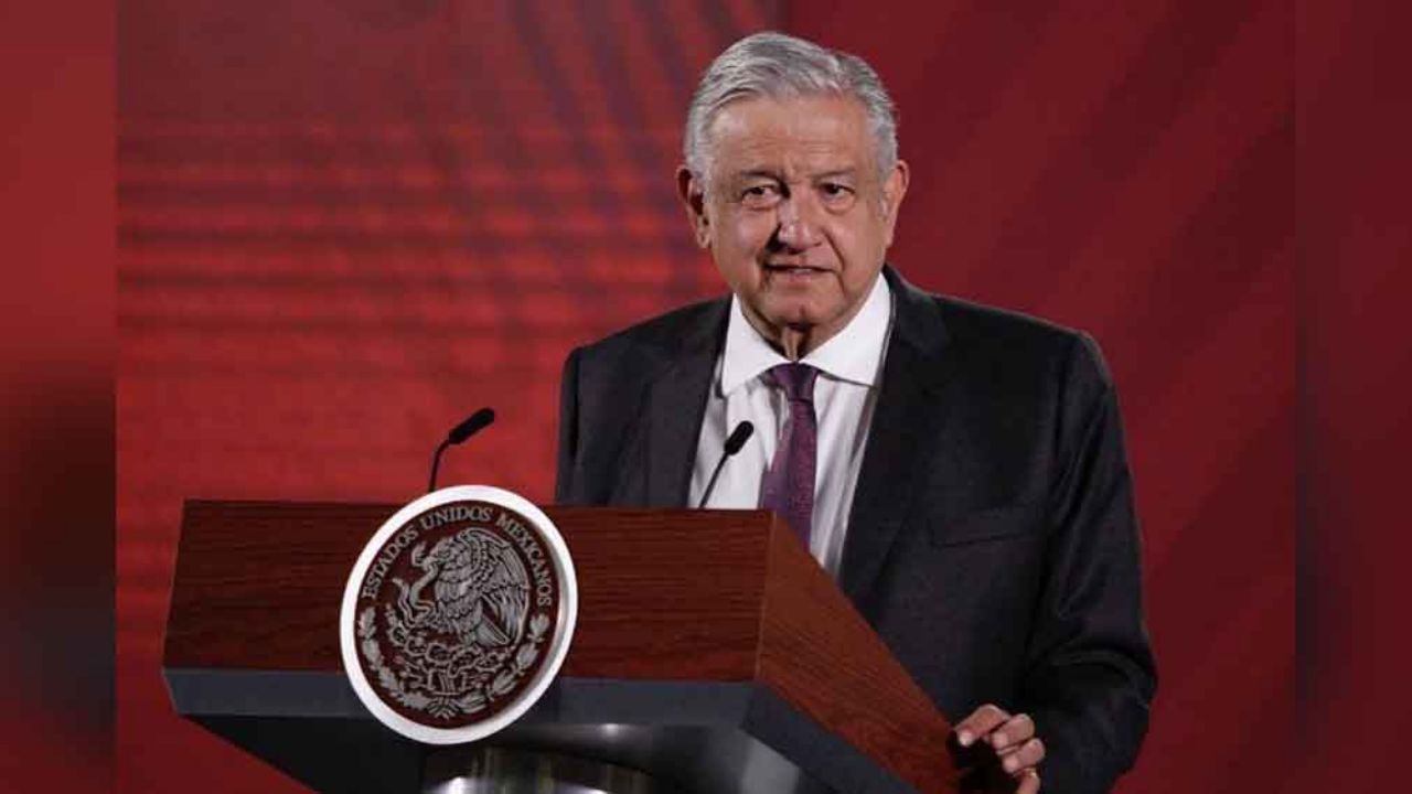 Estos son los dos planes de AMLO para hacer frente al coronavirus en México