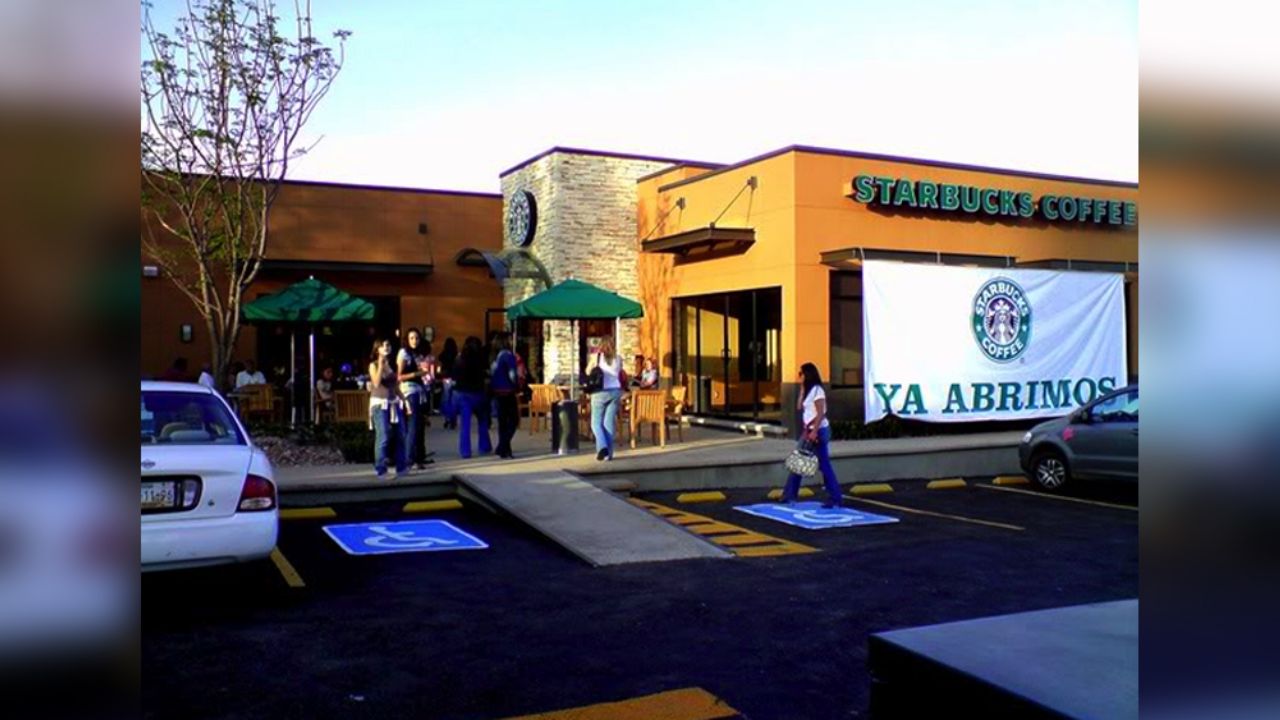Tras polémica en Starbucks por Covid-19, aseguran que hubo un malentendido