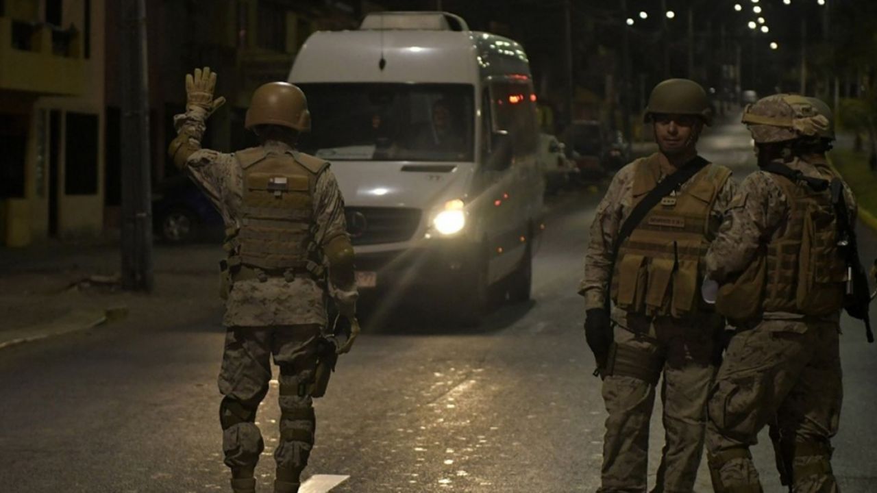 Tras la primera muerte por Covid-19, Chile dicta toque de queda