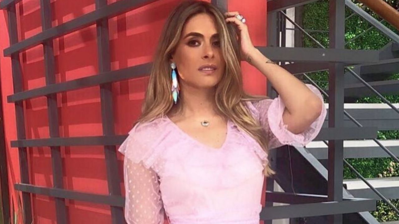 ¿Se vuelve loca? Captan extraña conducta de Galilea Montijo en ‘Hoy’