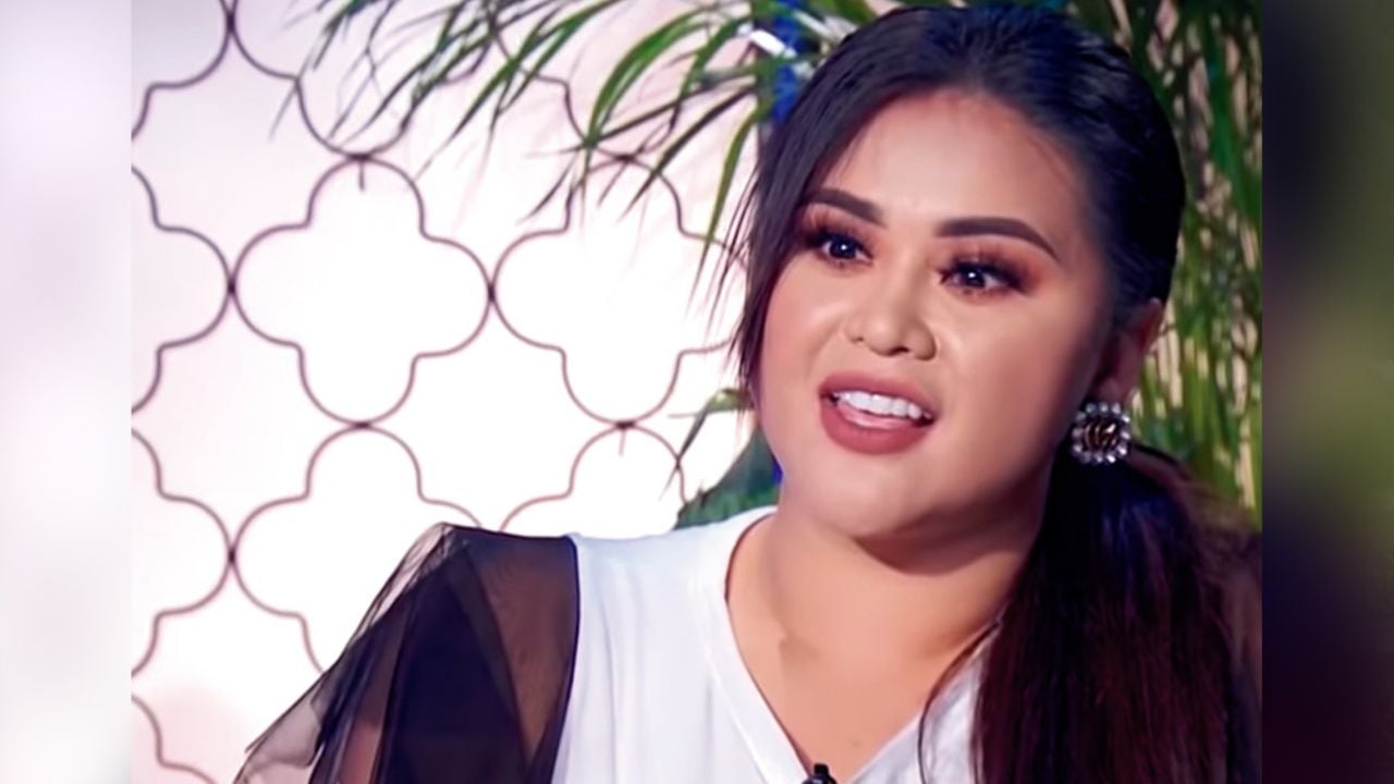 ‘Gomita’ se exhibe en selfie y le llueven críticas: ” Bizca, operada y con mucho Photoshop”