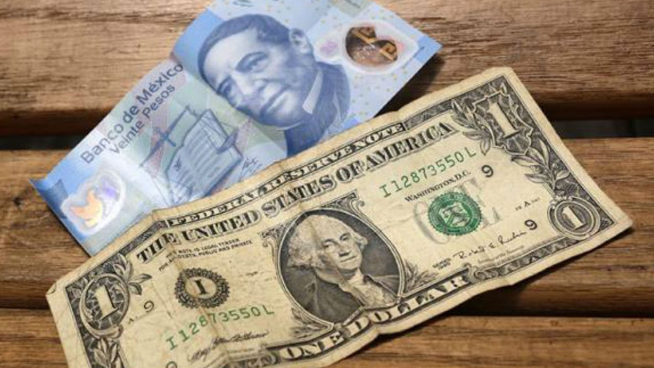 Por coronavirus, peso mexicano cae a nuevo mínimo histórico frente al dólar