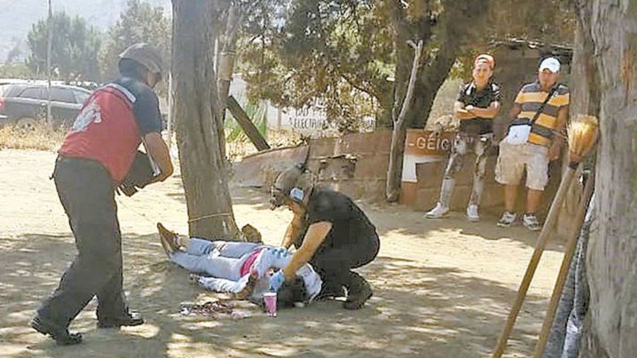 Matan a mujer de un disparo en la cabeza cuando caminaba por La Paz