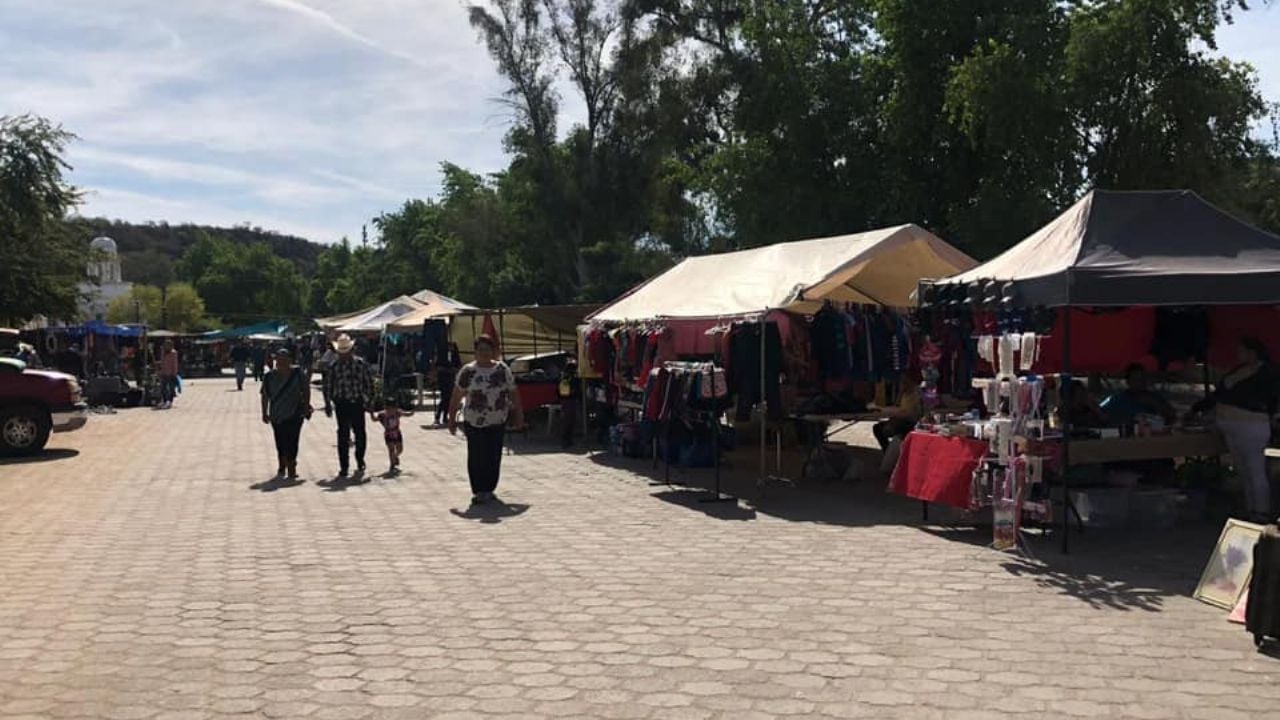 Gobierno alamense refuerza medidas de prevención en los tianguis de la ciudad
