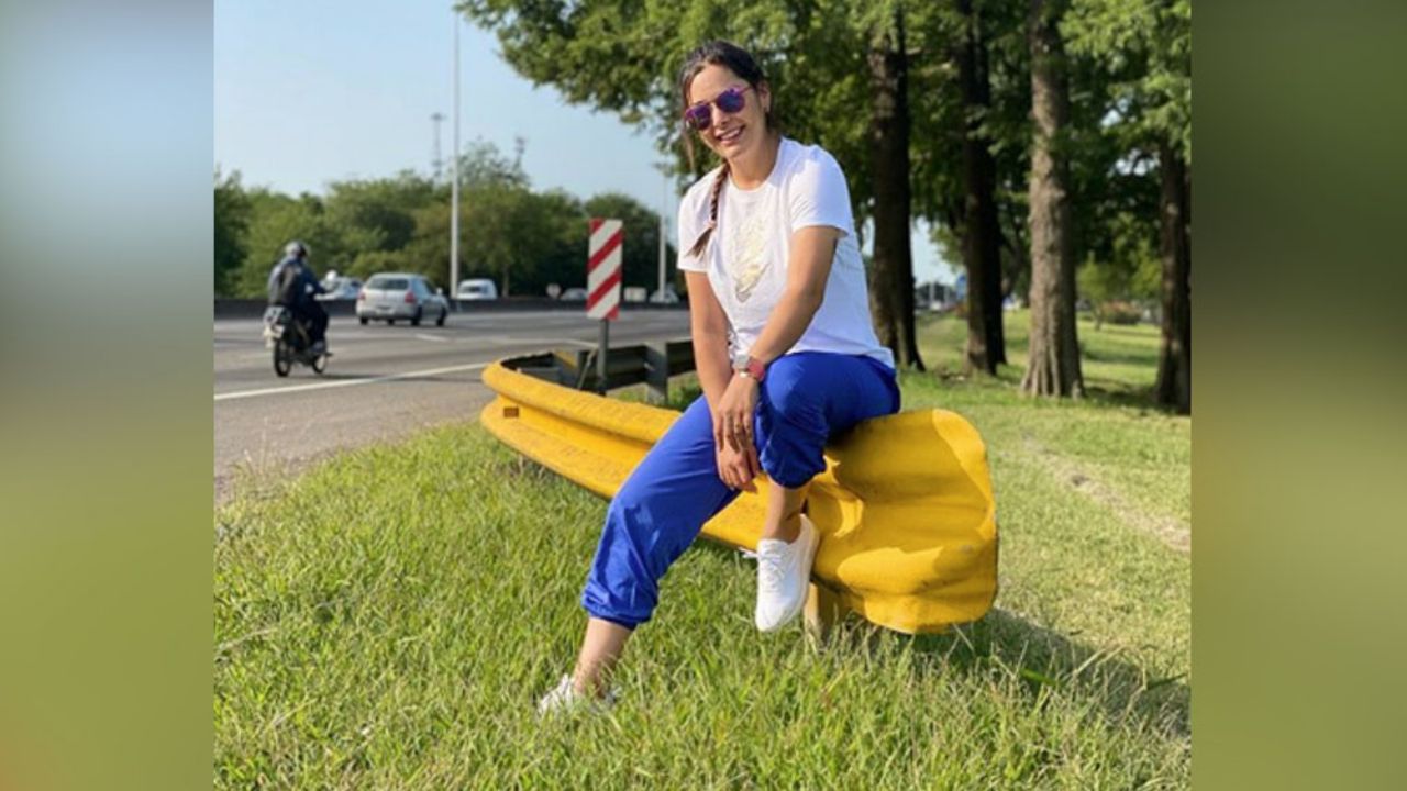 Larissa Riquelme deja ver su escultural figura en bikini y conquista a Instagram