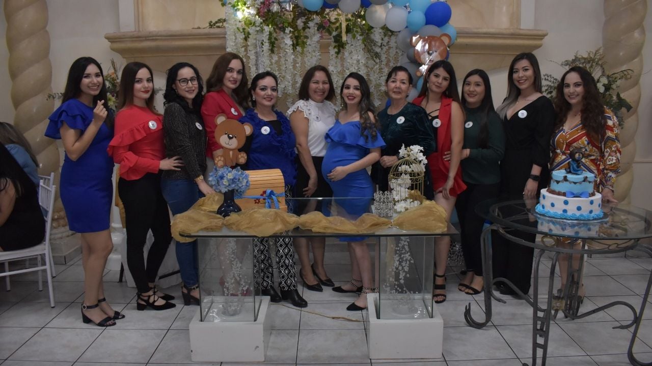 Angélica Quezada tiene su baby shower en honor a su primer hijo: Cristian