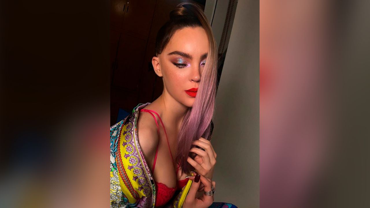 Belinda enamora en redes al posar con sexy vestido transparente: “Belleza”