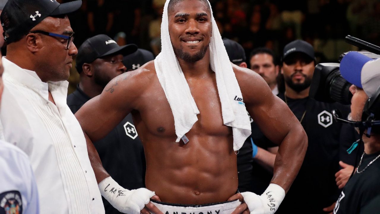 Anthony Joshua estaría de regreso al cuadrilátero a mediados de junio