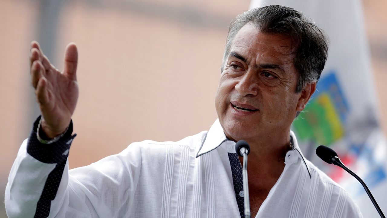 ‘El Bronco’ considera usar fuerza pública para una buena cuarentena