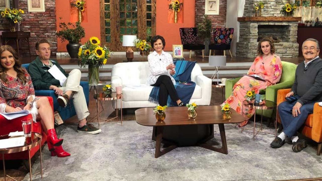 Pati Chapoy y Pedro Sola reaparecen en foro de ‘Ventaneando’ tras la cuarentena