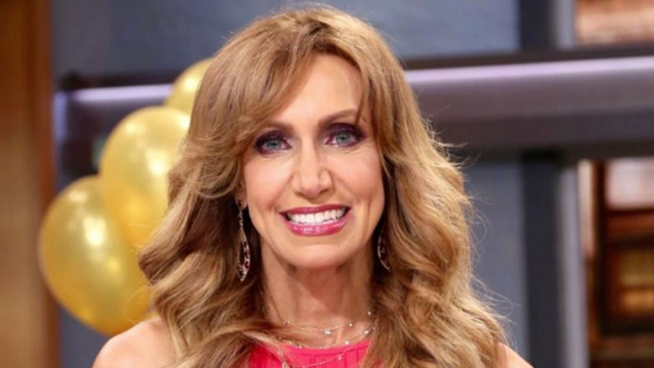 Escándalo en Univision: ‘Linchan’ a Lili Estefan por ir a ‘fiesta’ pese al Covid-19