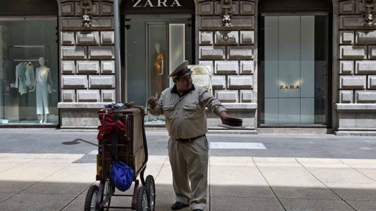 “Chín…ese el jodido”: La pesadilla de un organillero en tiempos de coronavirus