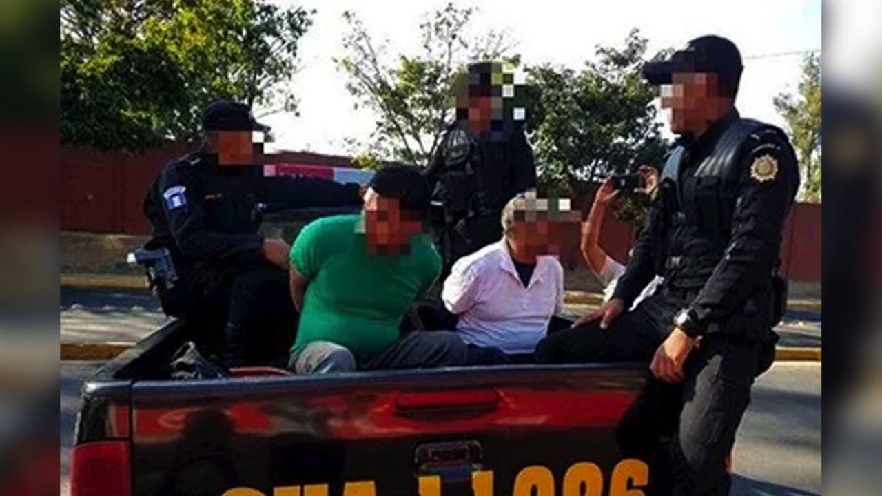 Caen 900 personas en Guatemala tras incumplir toque de queda por Covid-19