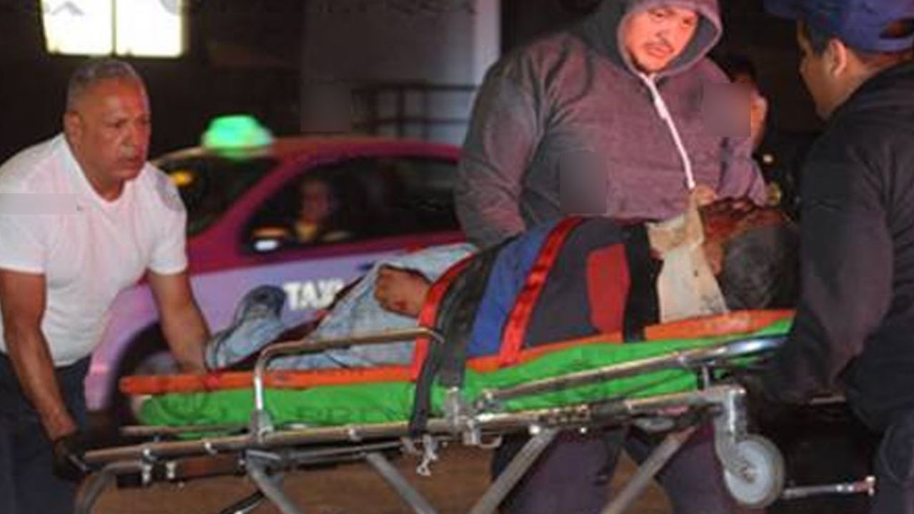 Chofer de ‘micro’ arrolla a discapacitado cuando echaba carreras en CDMX