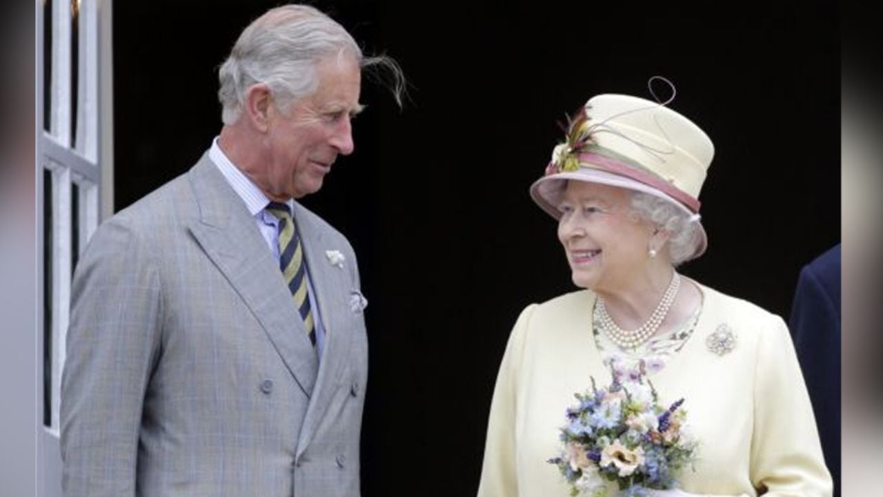 ¿Inconsolable? Así reaccionó la Reina Isabel II al saber que Carlos tiene Covid-19