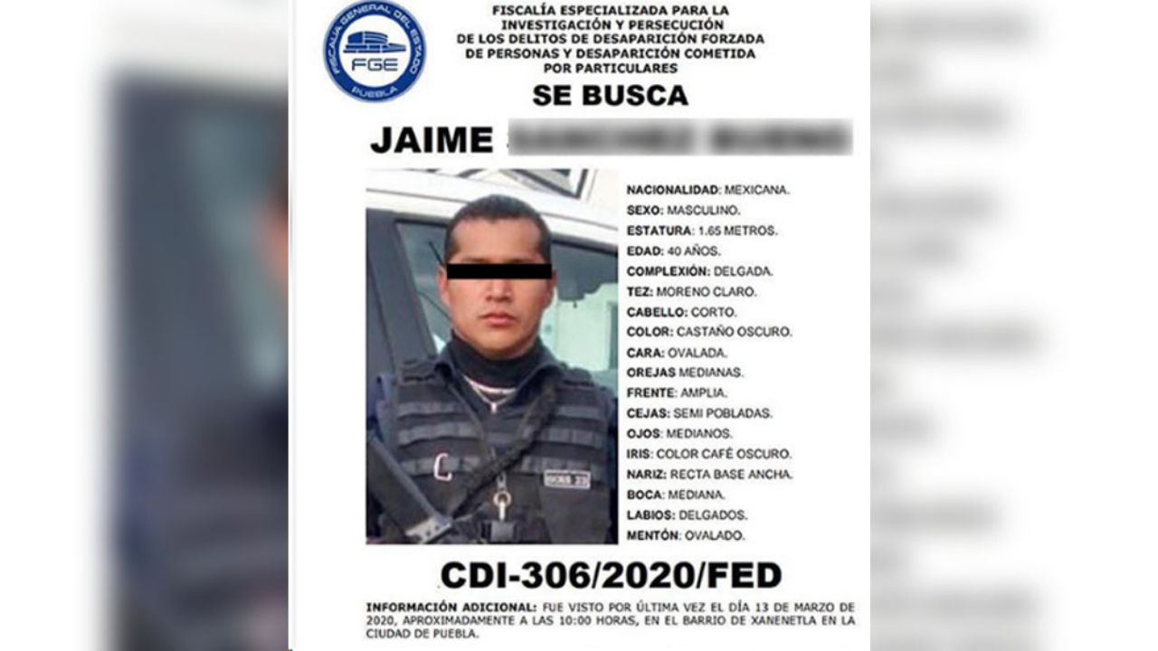 Policía de Puebla se fuga con su amante mientras su familia lo buscaba
