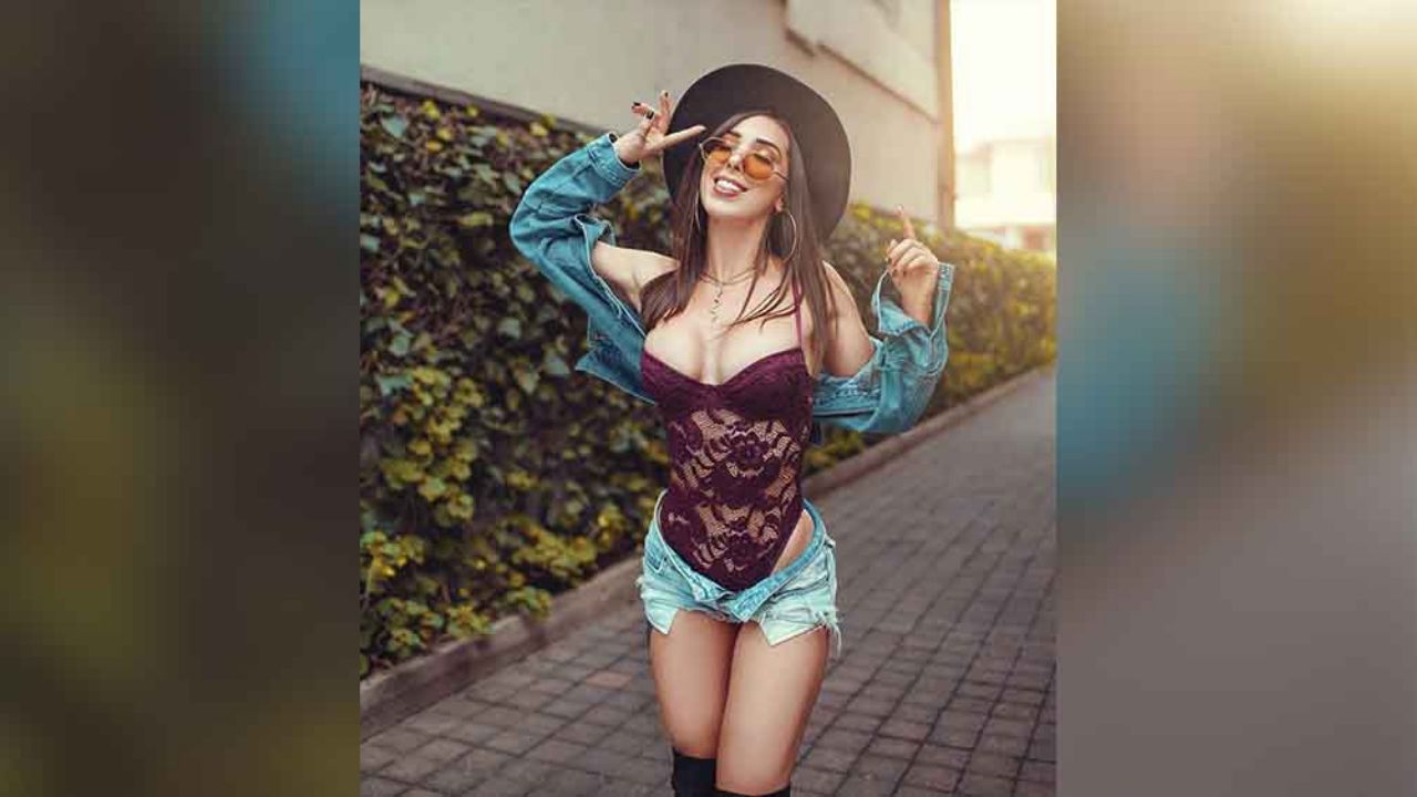 Danik Michell enciende la cuarentena con intensos ejercicios de pierna