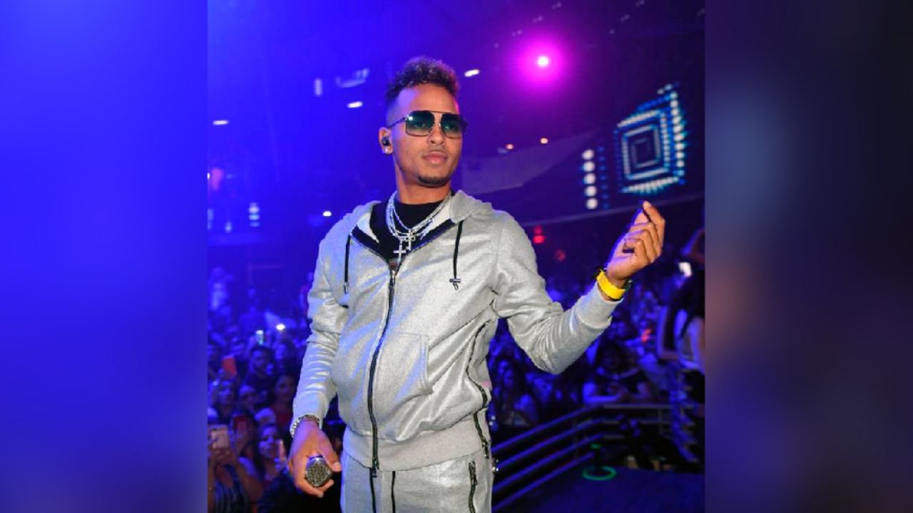 ¡No lo creerás! Así es como realmente canta Ozuna a capela y sin ‘Auto-Tune’