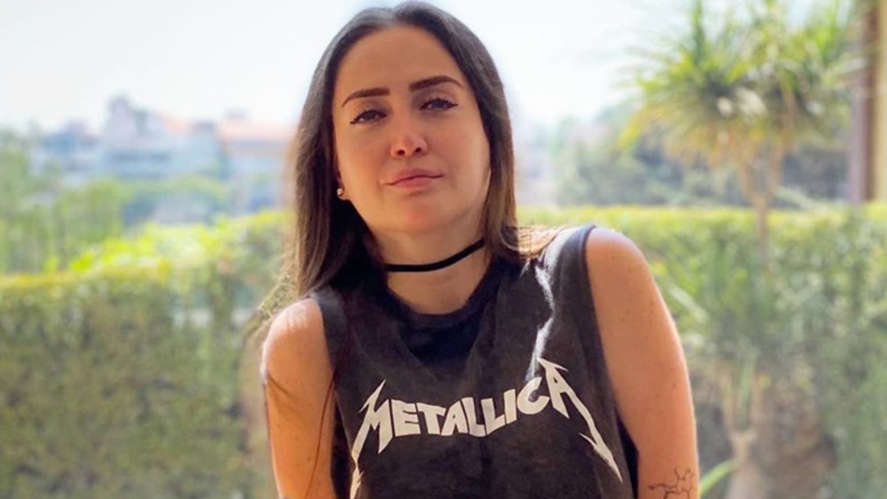 Celia Lora arrasa en Instagram con desvergonzadas fotos topless