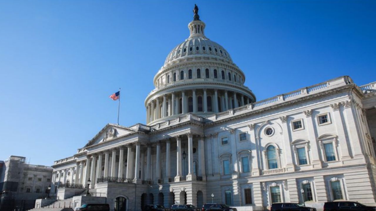 Ante Covid-19, Washington decreta cuarentena hasta el 24 de abril