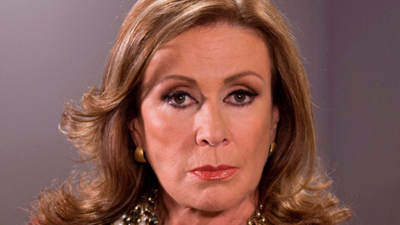 “Prieto, sapo y baboso”: Laura Zapata a Barbosa tras el ataque a Calderón