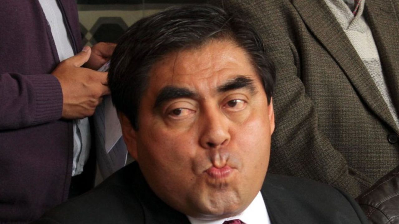 “La vacuna contra el coronavirus es un plato de mole de guajolote”: Barbosa