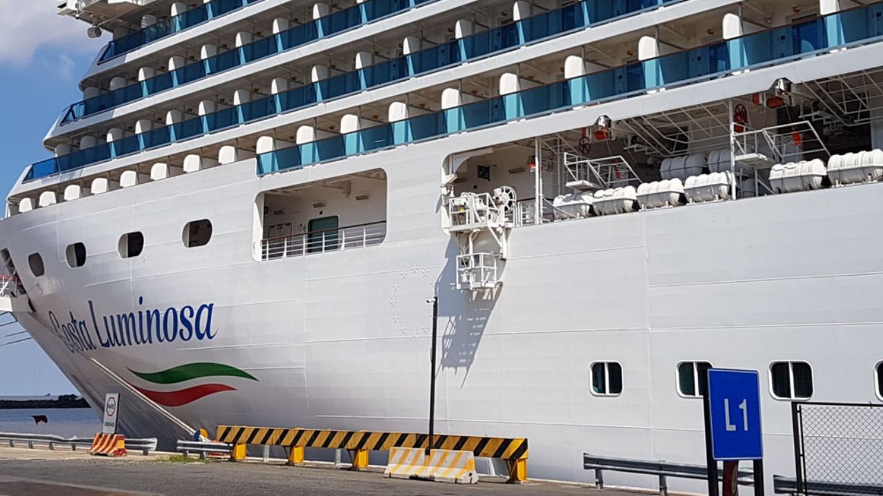 10 mexicanos que viajaban en crucero italiano son aislados en hotel de Roma