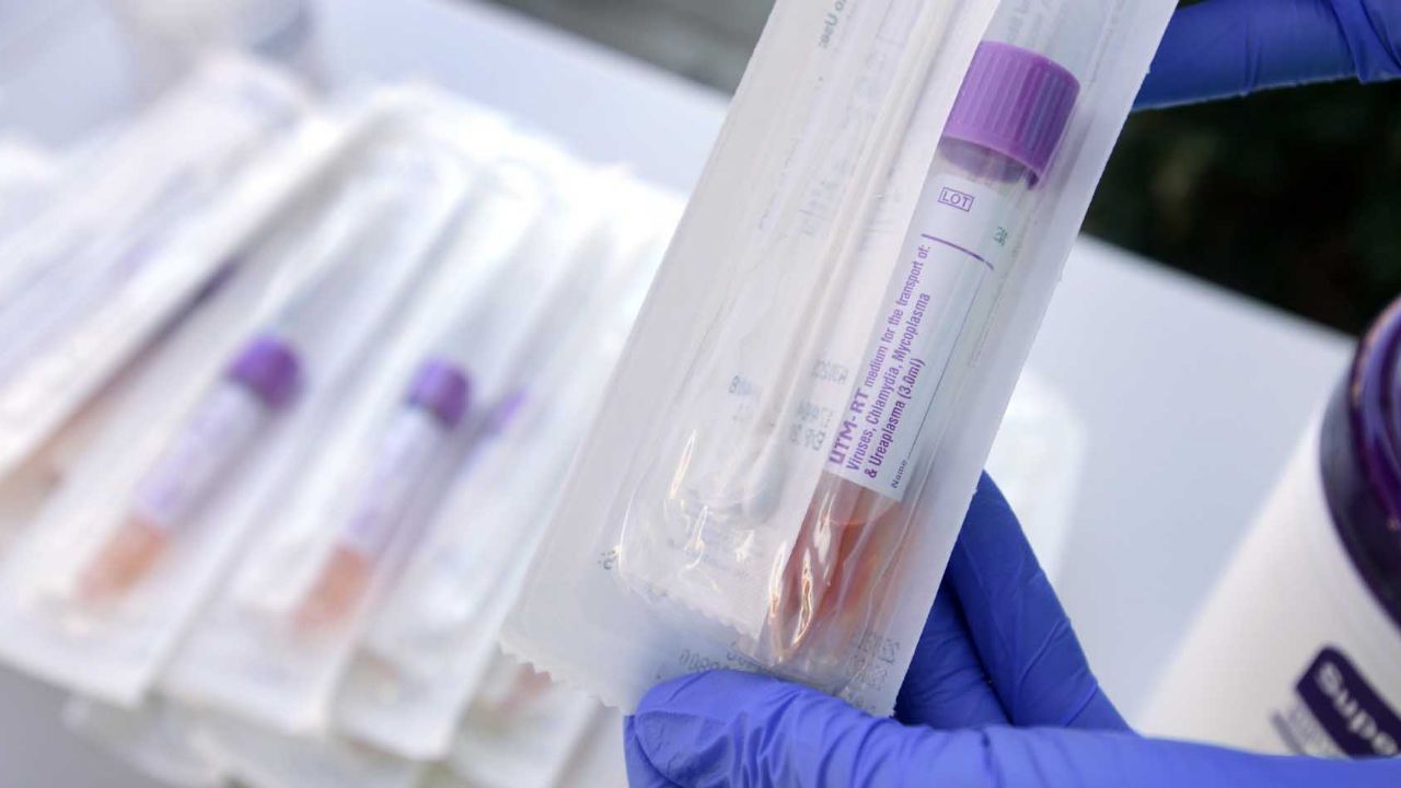 Jalisco: Farmacéutica cancela envío de 20 mil pruebas para el Covid-19