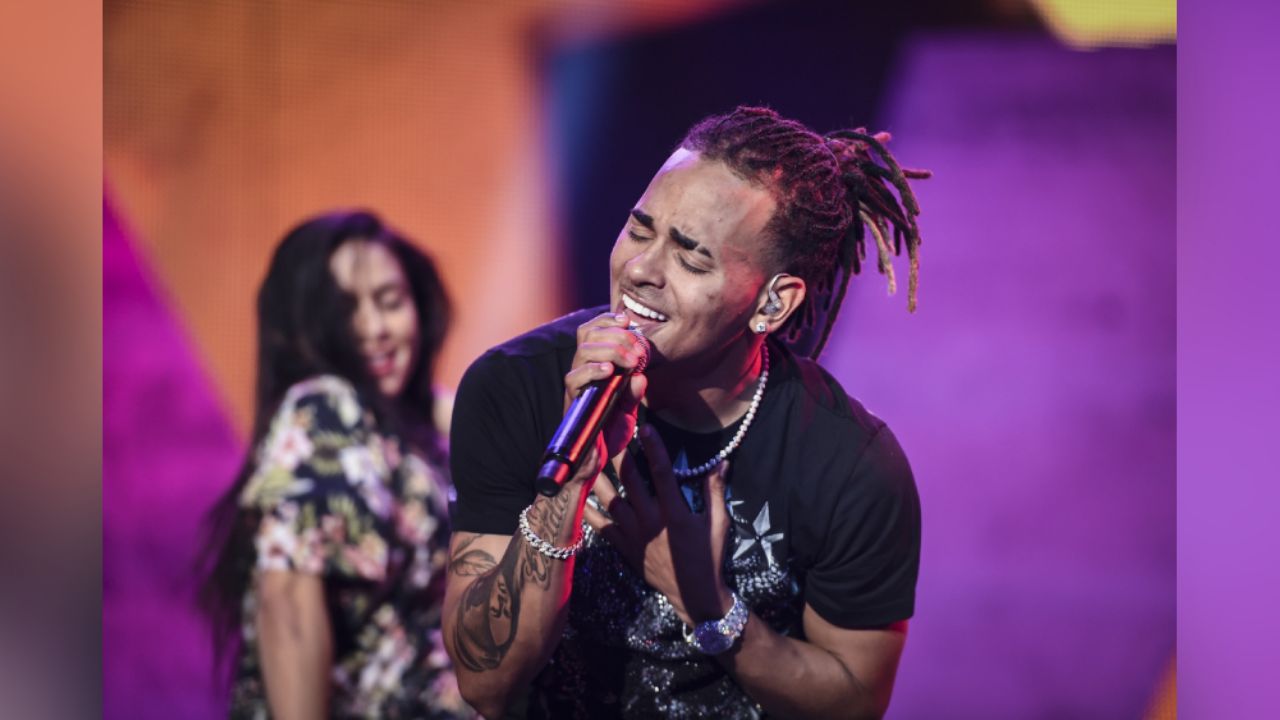 Ozuna ‘arrasa’ en Tik Tok e Instagram con sexy baile y sus “piernitas de pollo”