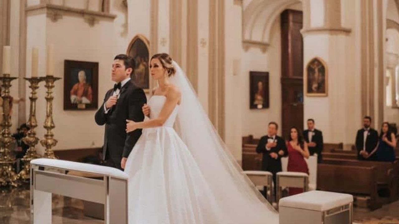En plena cuarentena, Samuel García y Mariana Rodríguez se casan en secreto