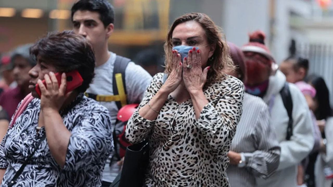 Cifra de contagios por Covid-19 aumenta a 700 mil en el mundo