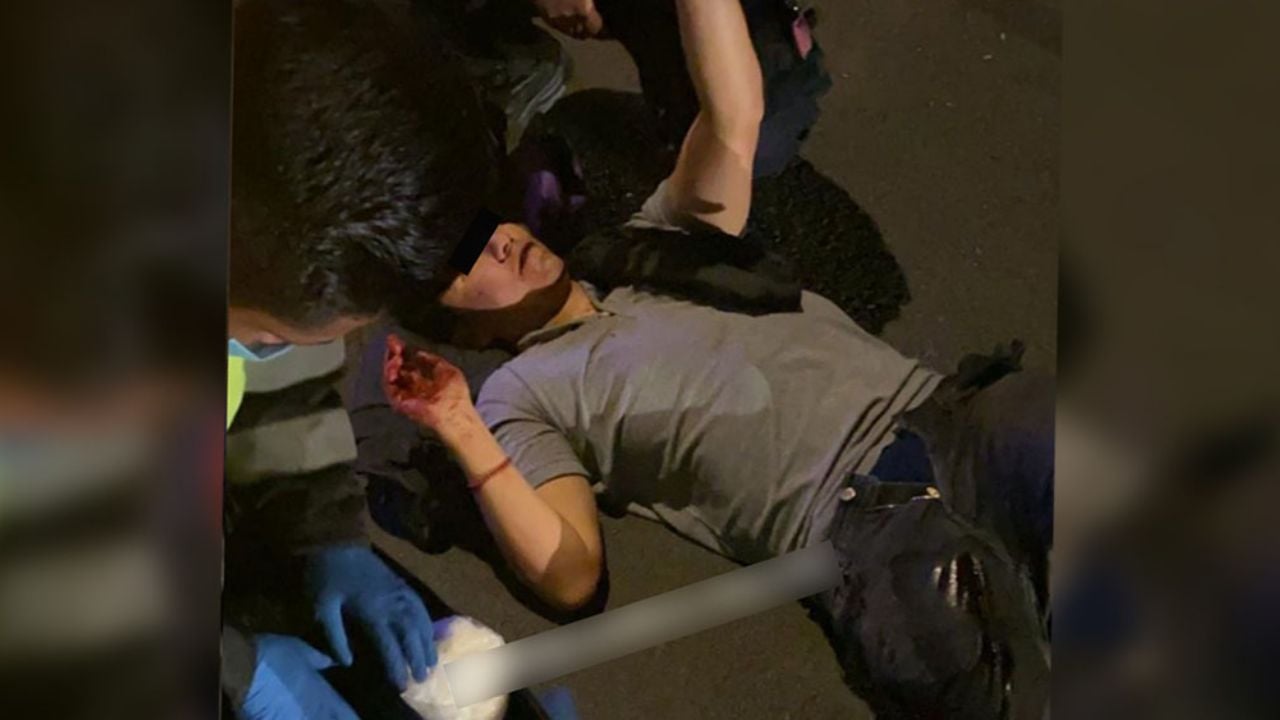 Balean a jefe de La Unión Tepito y se fuga de la ambulancia en ropa interior