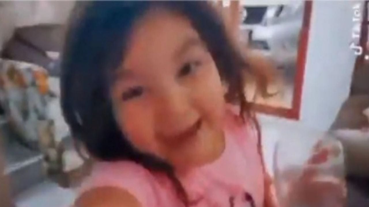 VIDEO: Niña consigue hacerse viral con broma de TikTok hacia su mamá