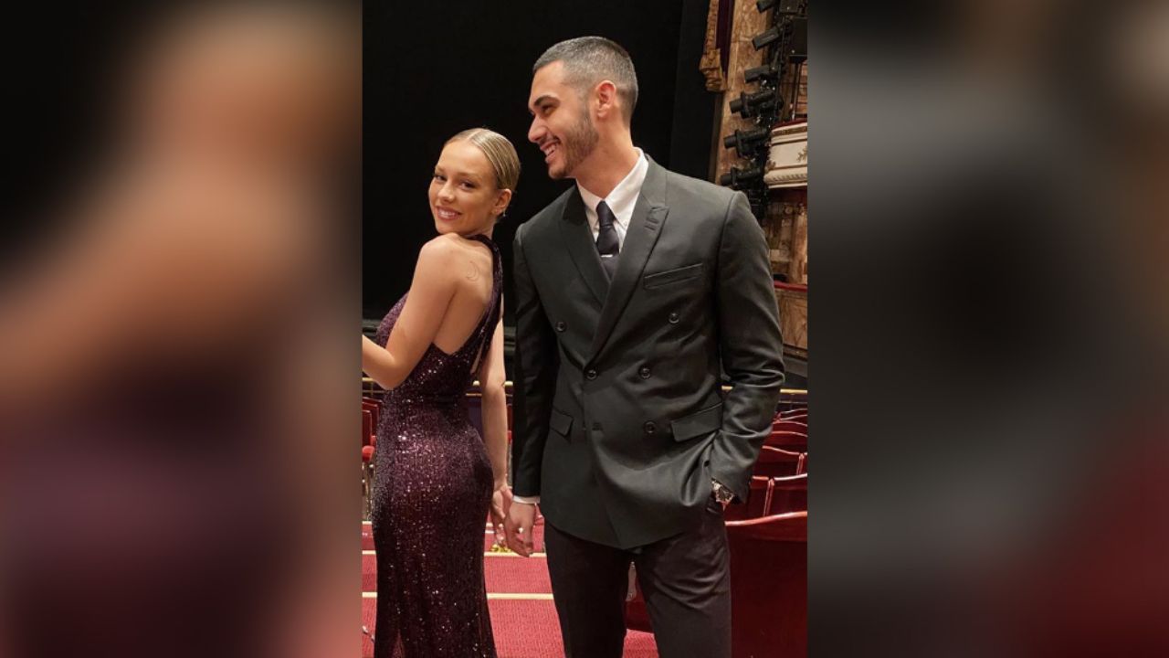 ¡Hasta se besaron! Alex Speitzer y Ester Expósito derrochan amor en Tulum