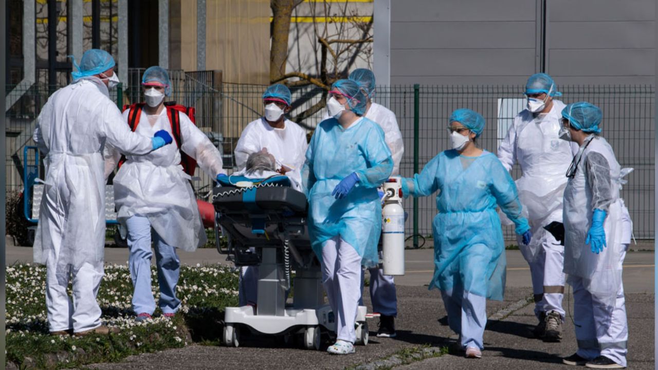 Francia registra 499 muertes por Covid-19 en un solo día; hay 52 mil 128 casos