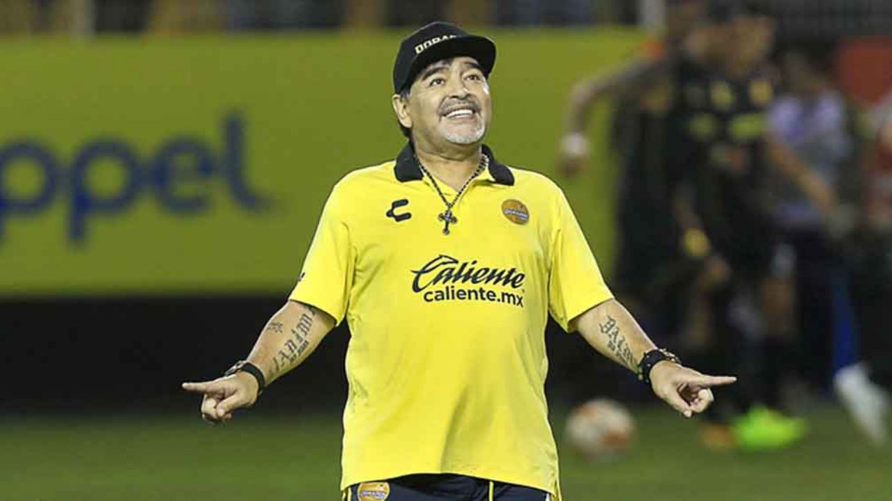 Diego Armando Maradona podría estar infectado de coronavirus