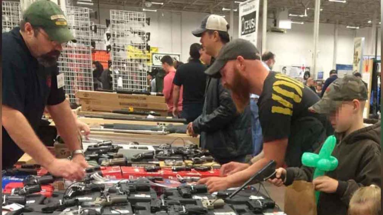 Tiendas de armas son aprobadas como negocios esenciales ante Covid-19