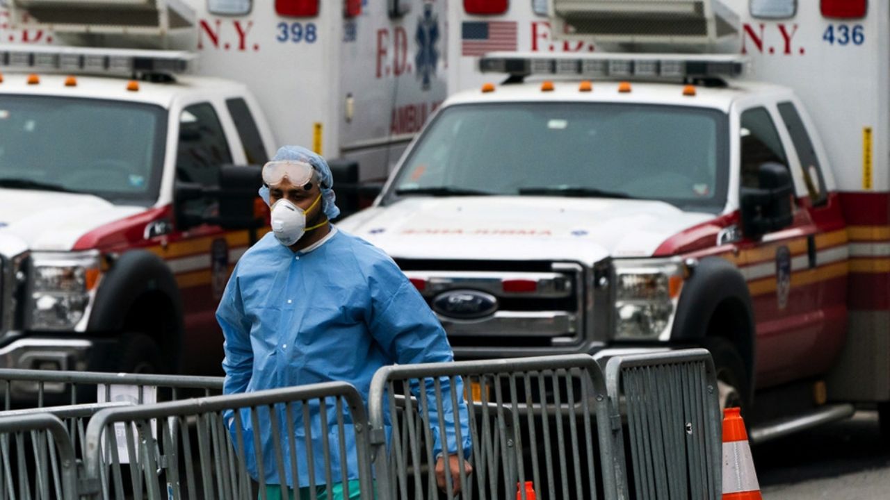 Covid-19 en EU: Nueva York suma casi 2 mil muertes por coronavirus
