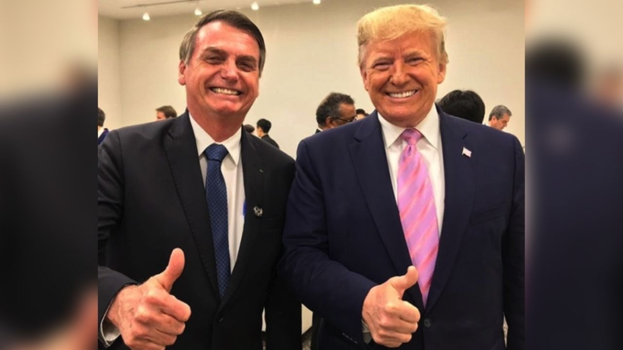 Trump y Bolsonaro intercambian opiniones sobre Covid-19 vía telefónica