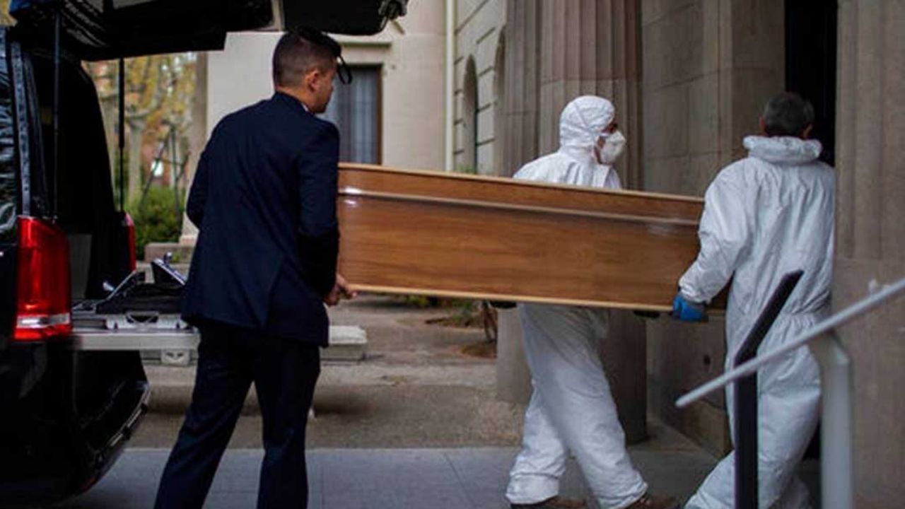 Coronavirus: España alcanza nuevo máximo de 950 muertes en 24 horas