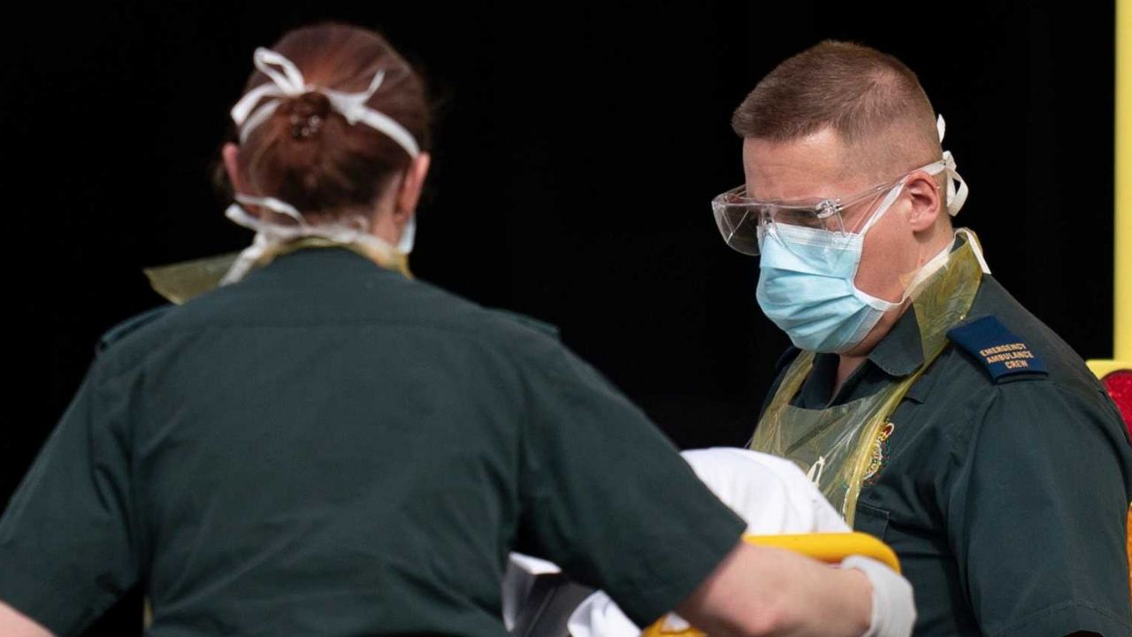 Reino Unido: Coronavirus mata a 525 personas en las últimas 24 horas