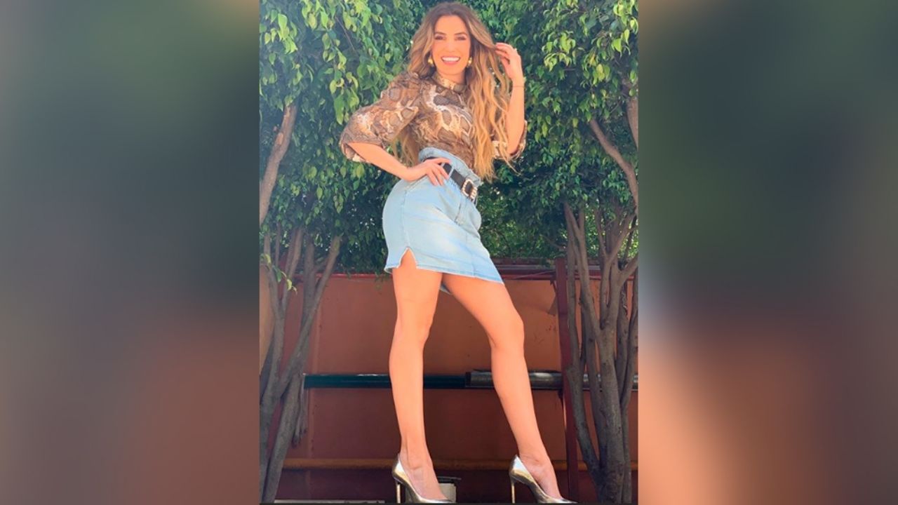 “Que asco”: Andrea Escalona es ‘devorada’ por su nueva canción