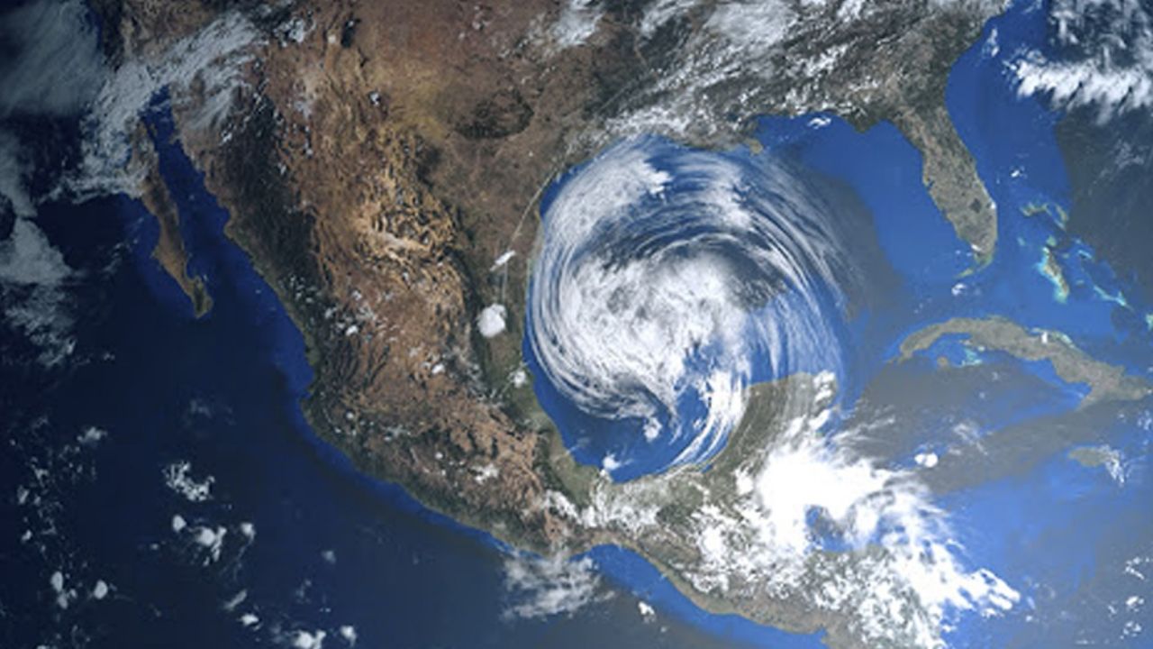 No solo el Covid-19, temporada de huracanes pone en alerta al mundo