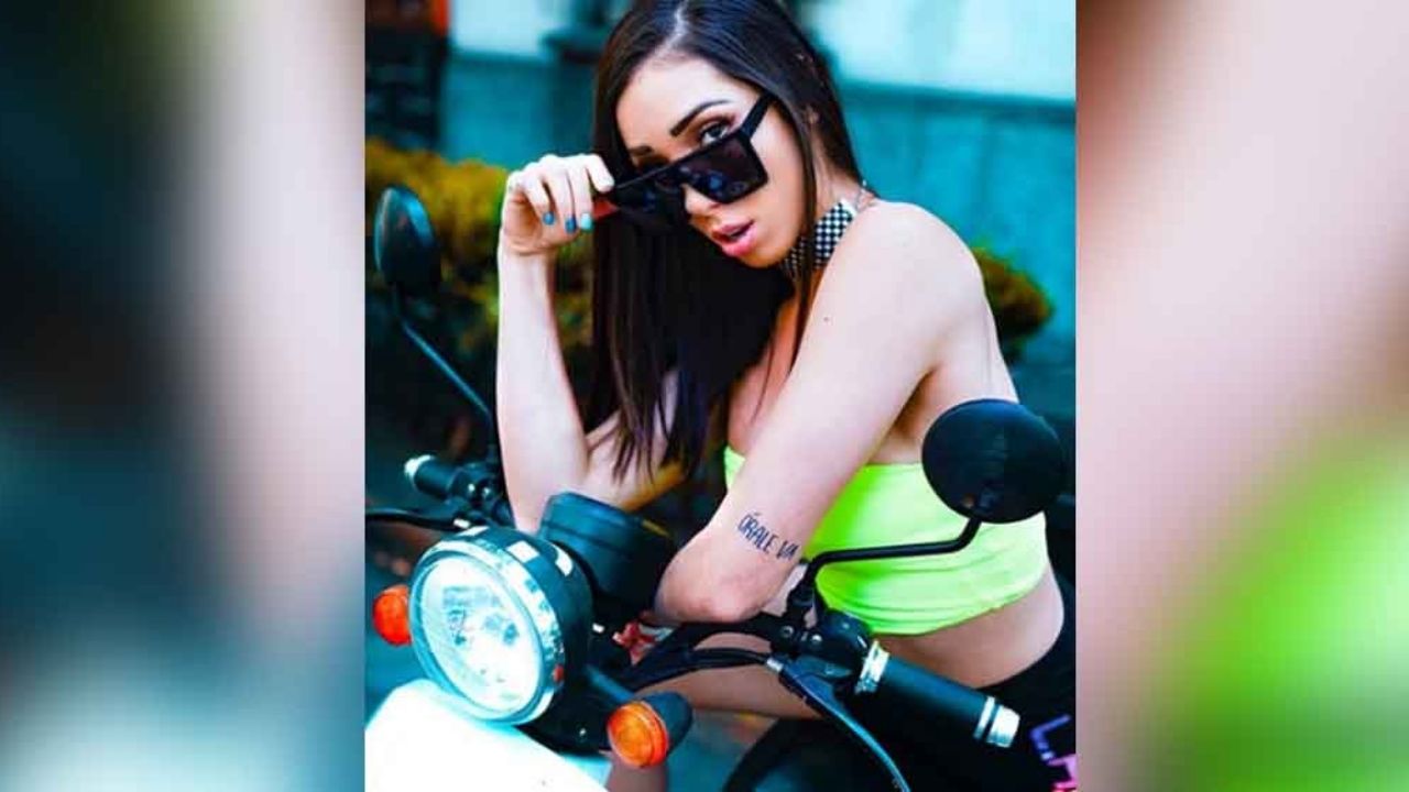 Danik Michell enamora a internautas al exhibirse en ajustados ‘jeans’