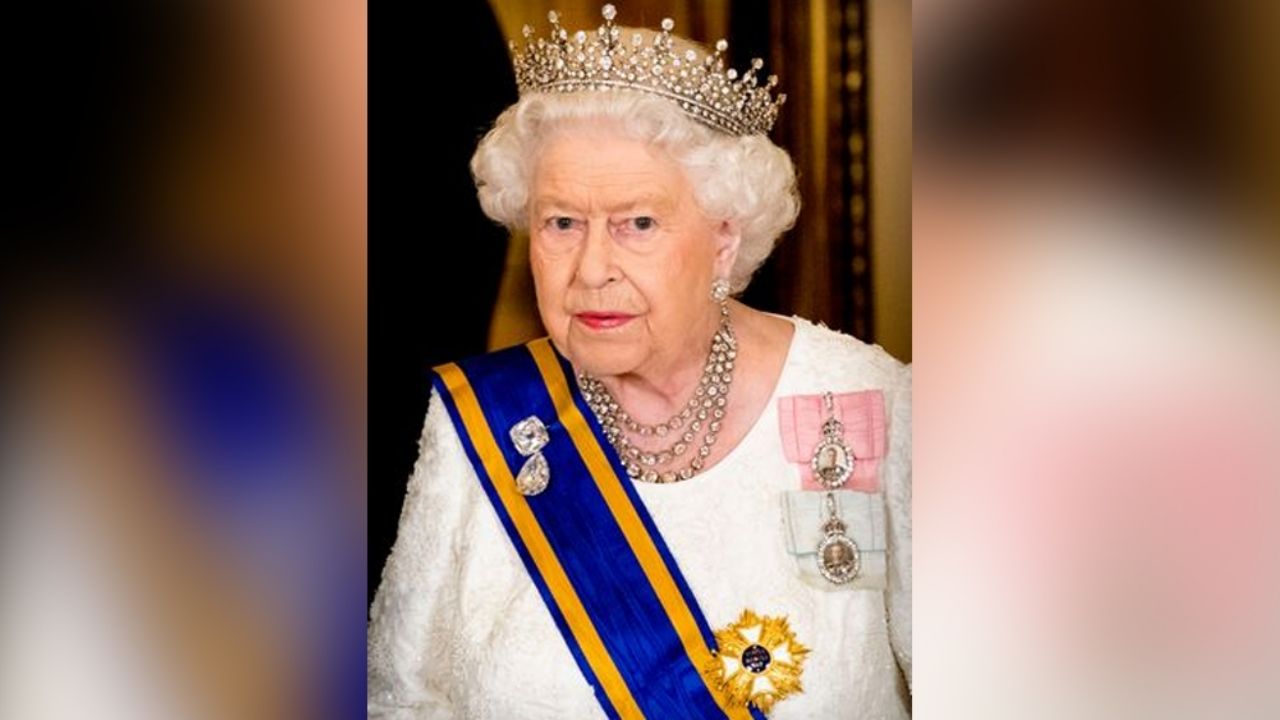 Reina Isabel II pone en alerta al mundo; dará importante mensaje el domingo