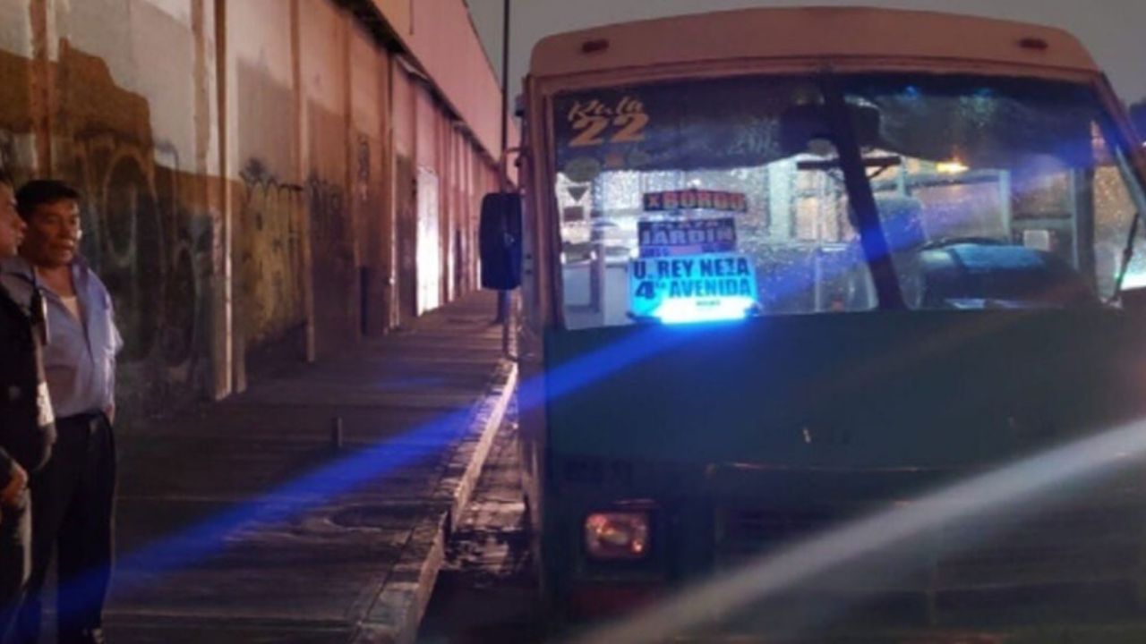 Ladrón apuñala a pasajero durante asalto a transporte público en CDMX