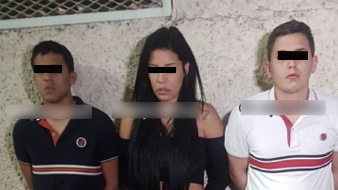 VIDEO: Caen 3 venezolanos armados que robaban relojes de lujo en CDMX