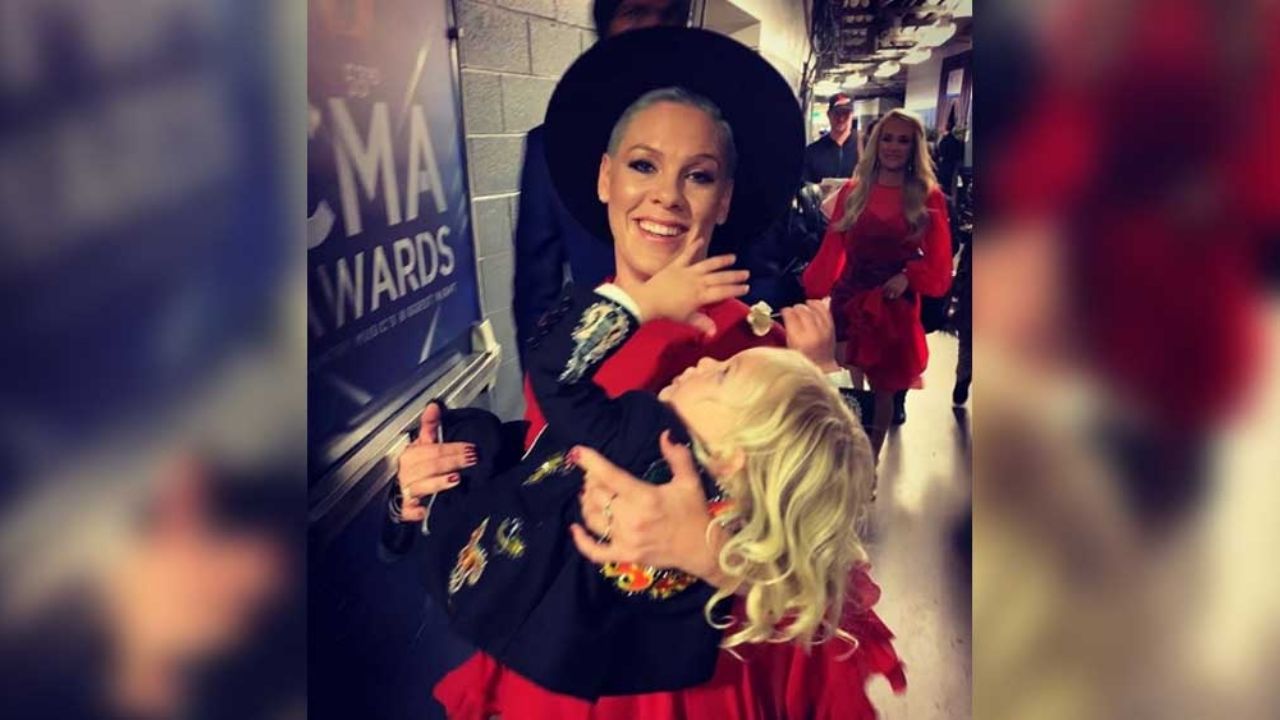 ¡Temió por su vida! Pink y su hijo estuvieron graves tras contraer el Covid-19